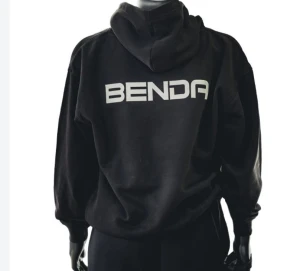 Bluza BENDA czarna z kapturem XL